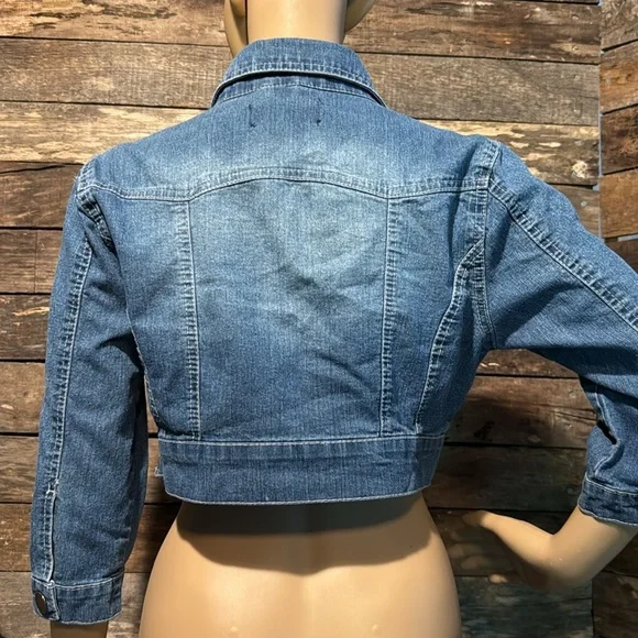 💰BOGO FREE New Look Crop Jean Jacket Kids L Ladies’ XS - Picture 3 of 7